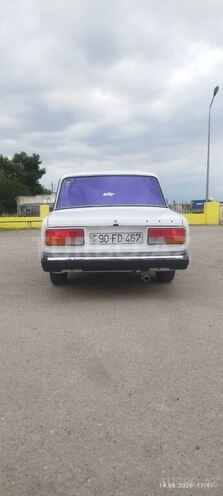 LADA (VAZ) 2107-2
