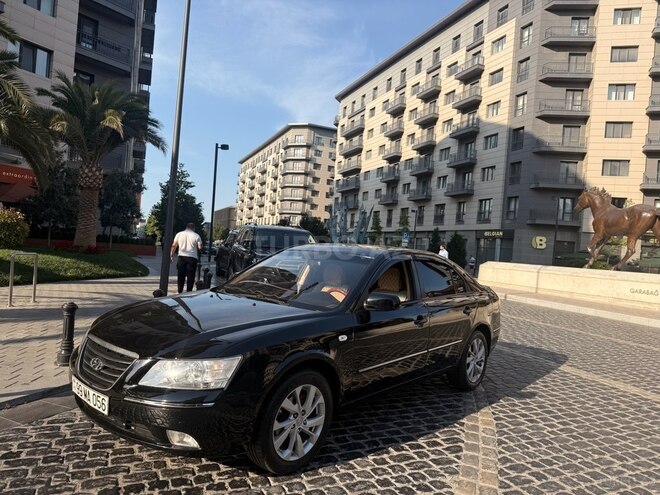 Hyundai Sonata-4