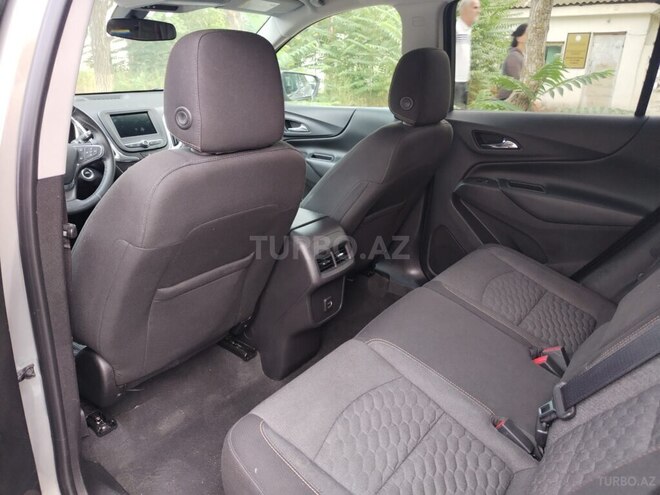 Chevrolet Equinox-2