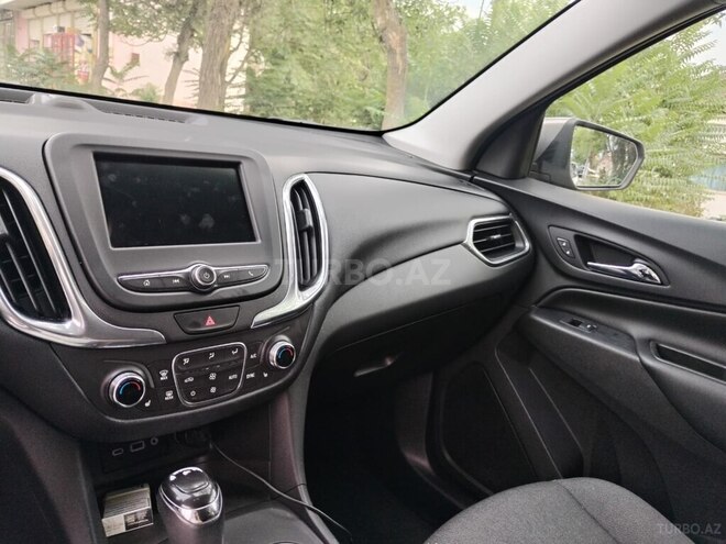 Chevrolet Equinox-13