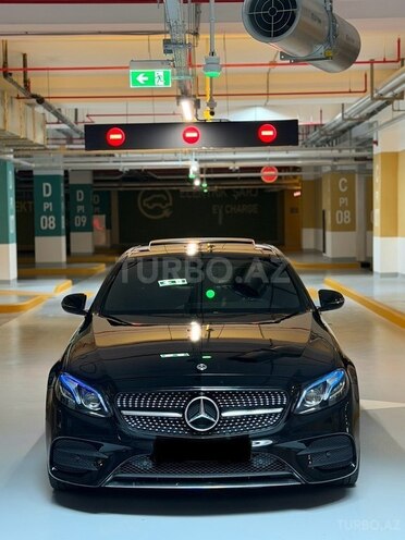 Mercedes E 300-2