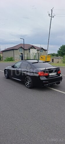 BMW 320-6