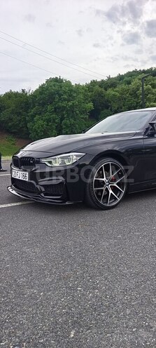 BMW 320-4