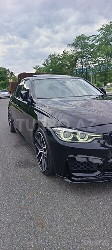 BMW 320-10