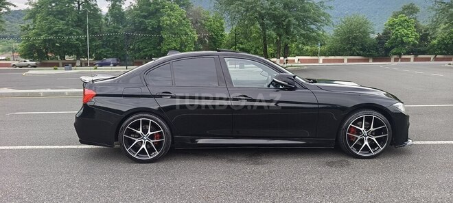 BMW 320-9