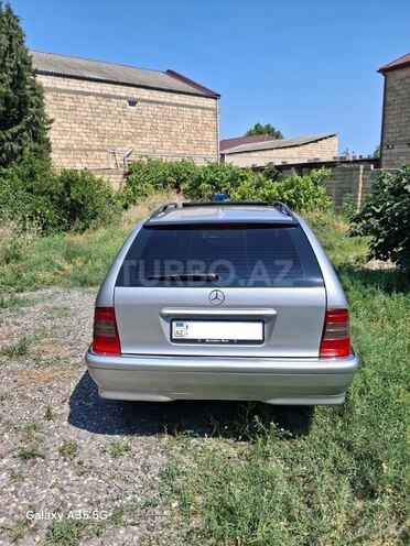 Mercedes C 240-2