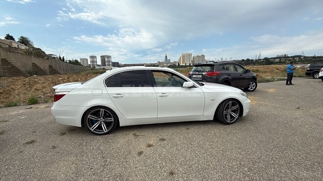 BMW 525-9