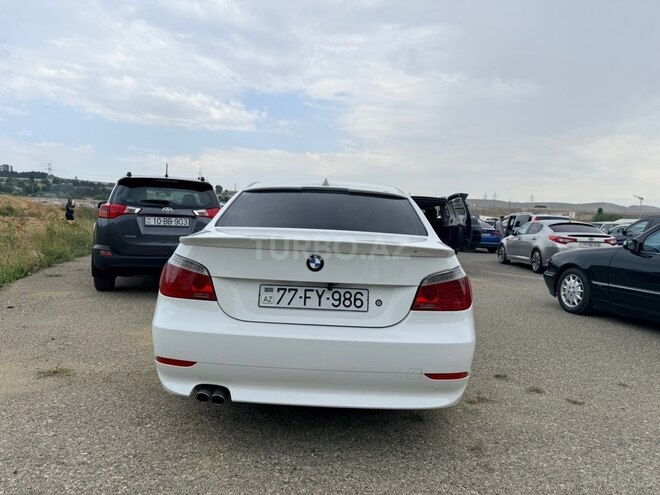 BMW 525-11