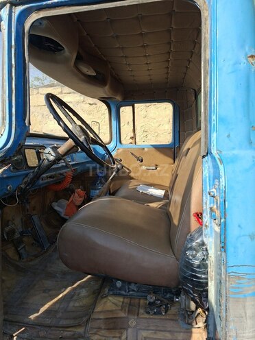 ZIL 130-8