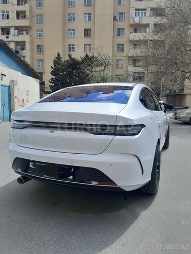BYD Destroyer 05-14