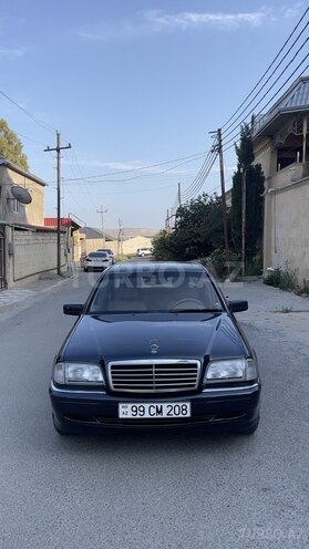 Mercedes C 200-2