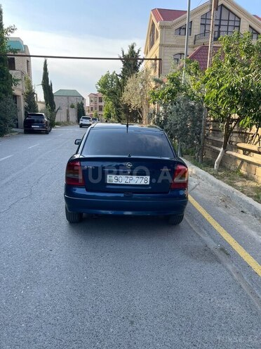 Opel Astra-2