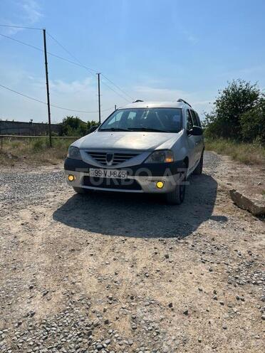 Dacia Logan-1