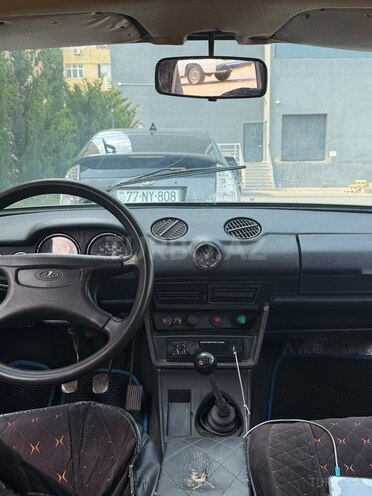 LADA (VAZ) 2106-7