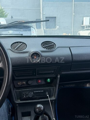 LADA (VAZ) 2106-9