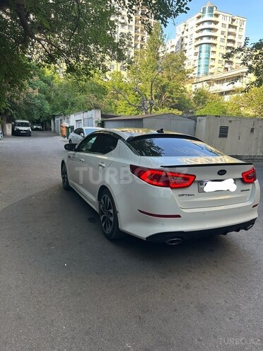 Kia Optima-4