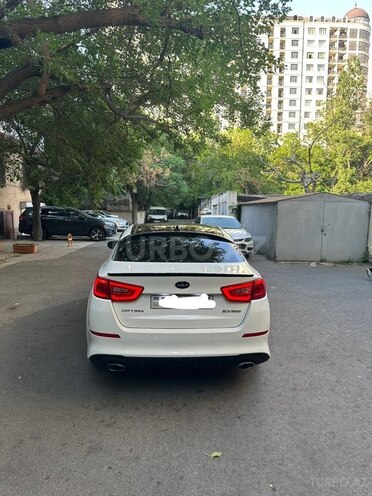 Kia Optima-15