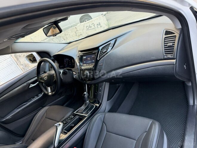 Hyundai i40-4