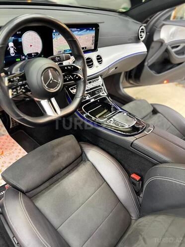 Mercedes E 300 e-6