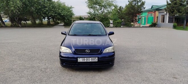 Opel Astra-1