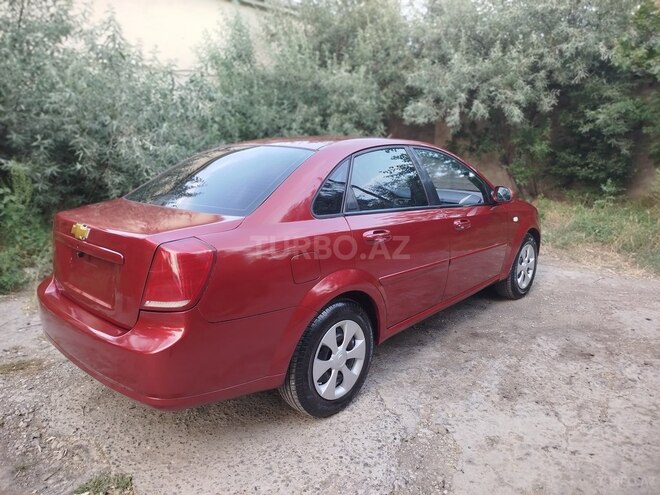Chevrolet Lacetti-5