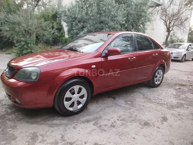 Chevrolet Lacetti-2