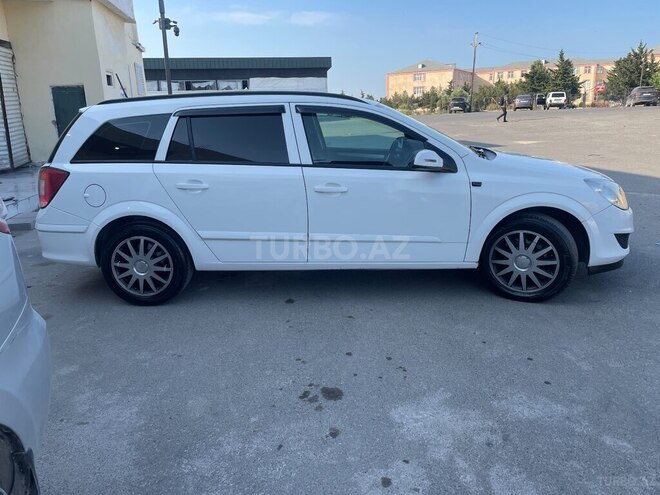 Opel Astra-16