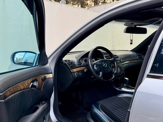 Mercedes E 320-20