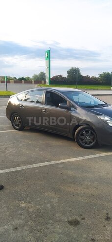 Toyota Prius-17