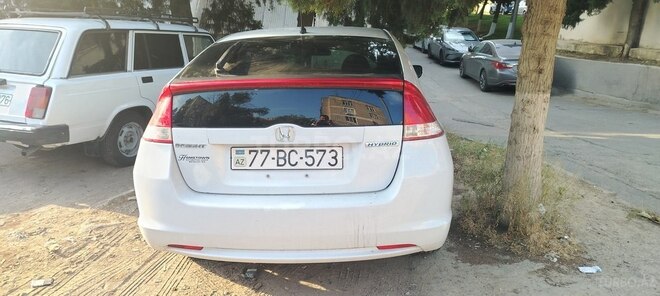 Honda Insight-5