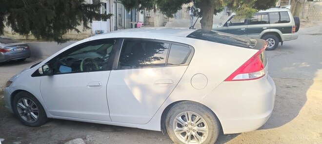 Honda Insight-7