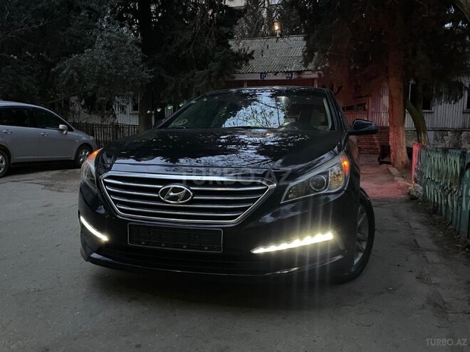 Hyundai Sonata-2