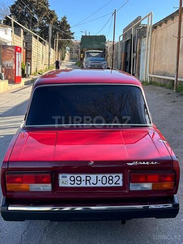 LADA (VAZ) 2107-2