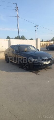 BMW 320-3