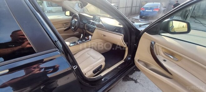 BMW 320-9