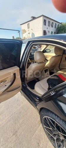 BMW 320-6