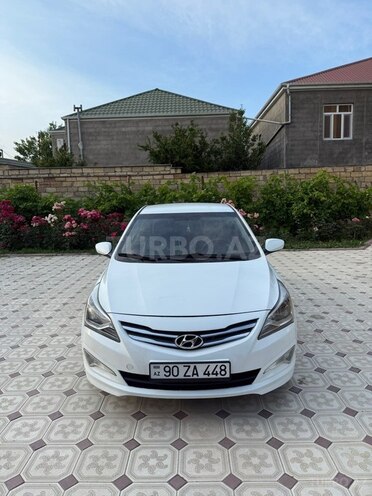 Hyundai Accent-1