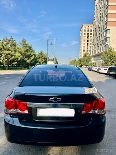 Chevrolet Cruze-8