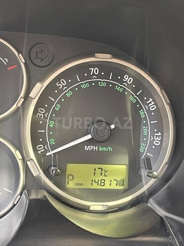 Land Rover Freelander-12