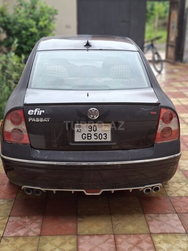 Volkswagen Passat-2