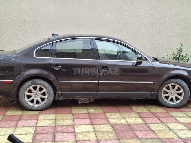Volkswagen Passat-3