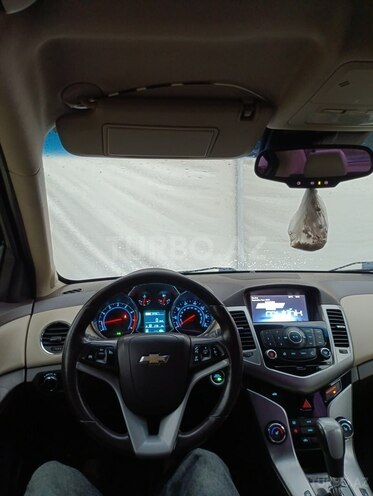 Chevrolet Cruze-7