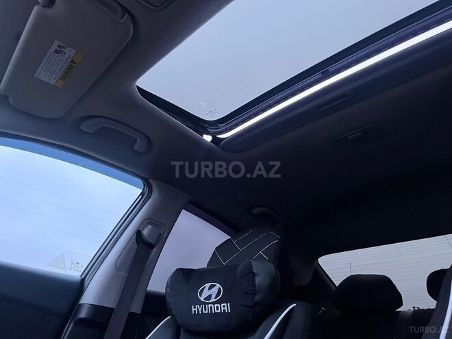 Hyundai Elantra-10