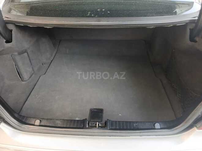 Mercedes E 320-13