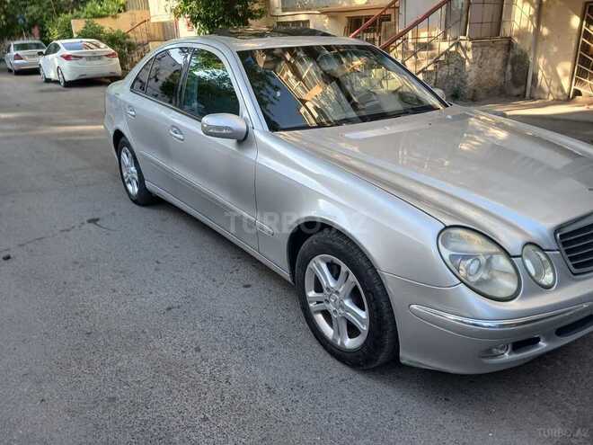Mercedes E 320-2