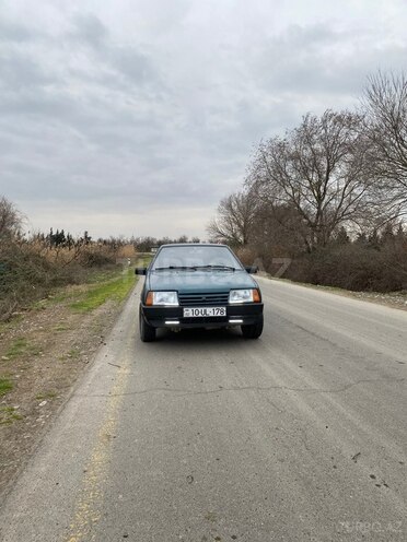 LADA (VAZ) 21099-8