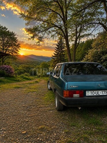 LADA (VAZ) 21099-4