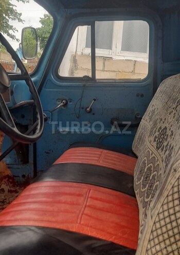 GAZ 53-6