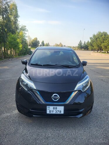 Nissan Note-1