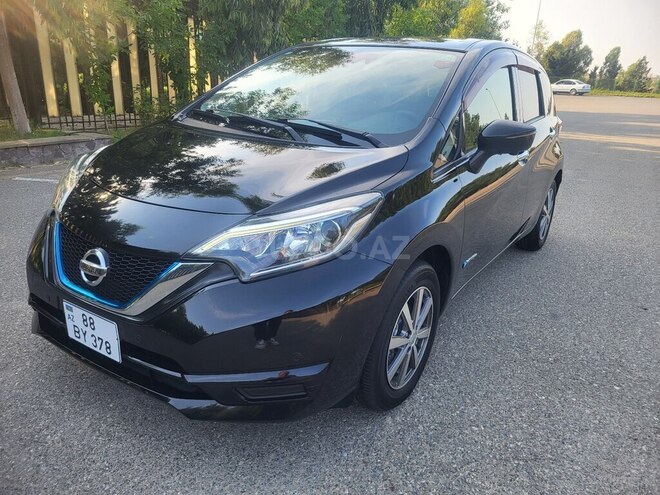 Nissan Note-6